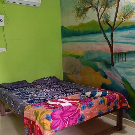 Est Hem Guesthouse Арамболь Экстерьер фото